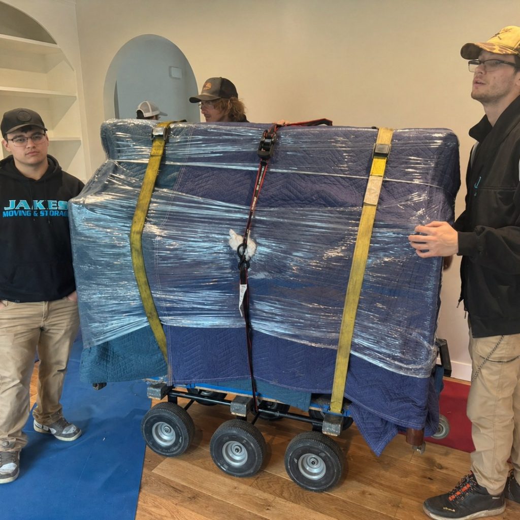 Jakes Moving & Storage Team Safe Packing